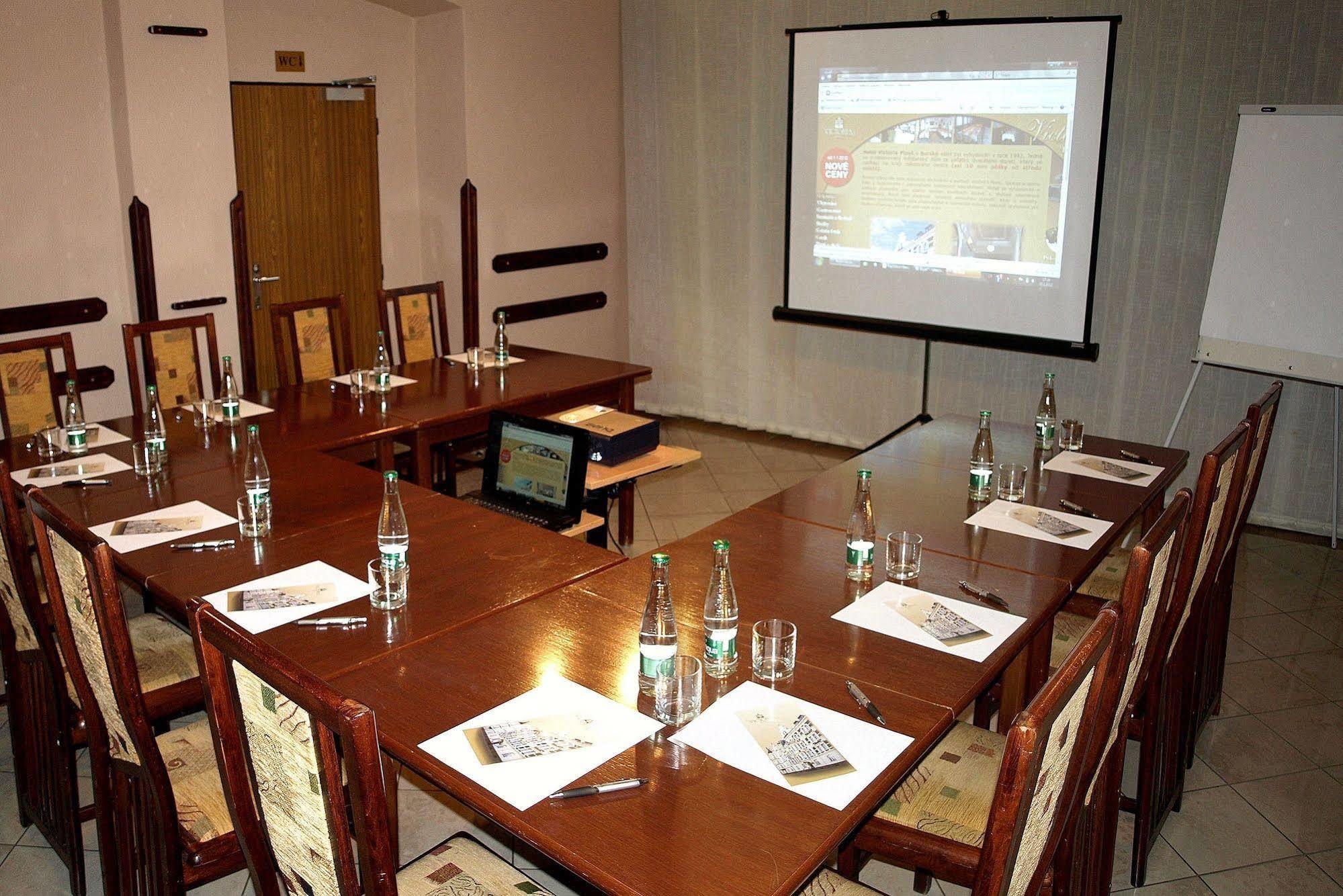 Hotel Victoria 3*